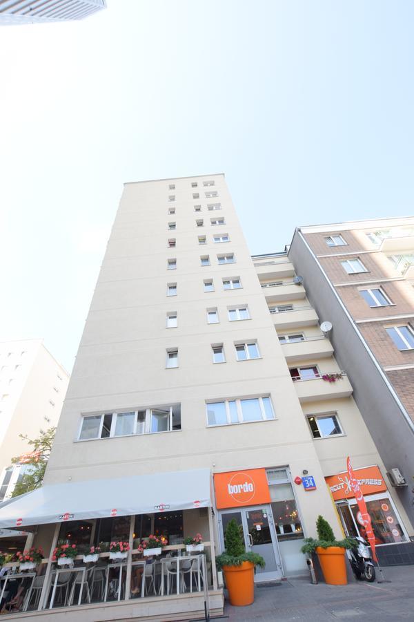 ורשה Elegant Apartment Chmielna Promenade מראה חיצוני תמונה