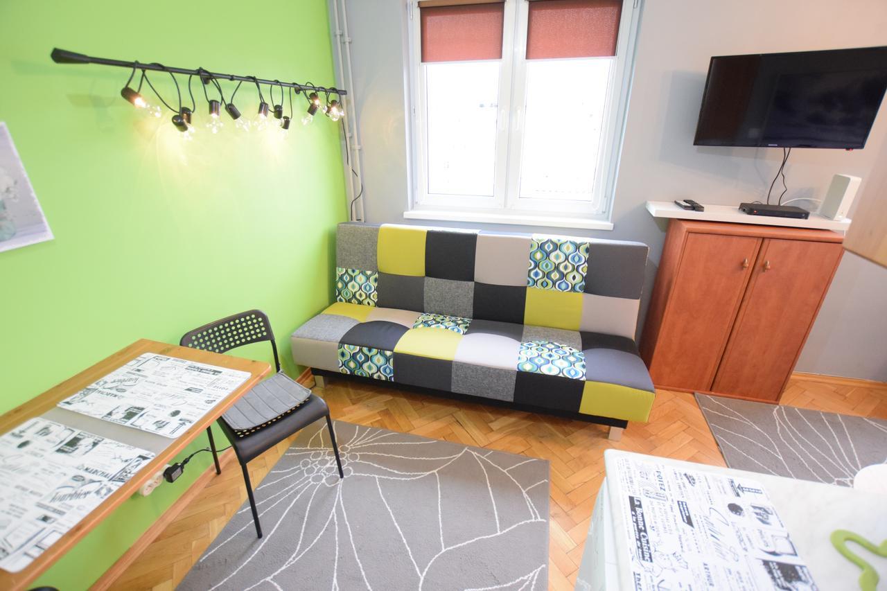 ורשה Elegant Apartment Chmielna Promenade מראה חיצוני תמונה